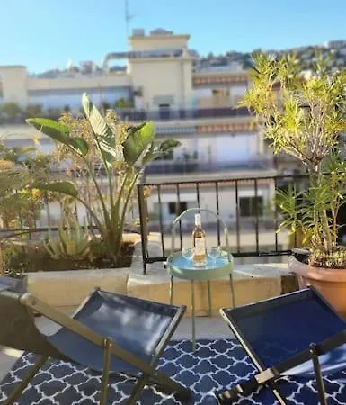 Apartament Ensoleille Avec Terrasse Nicea