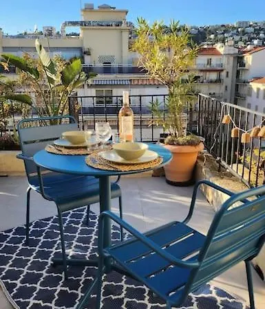 Ensoleille Avec Terrasse * Nicea